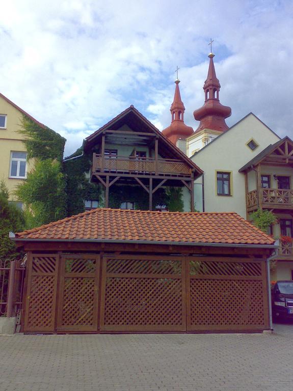 Apartments U Kasny Кадань Экстерьер фото